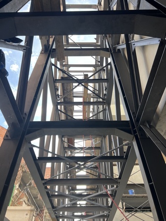 Passerelles entre deux blocs R+3 – Alger